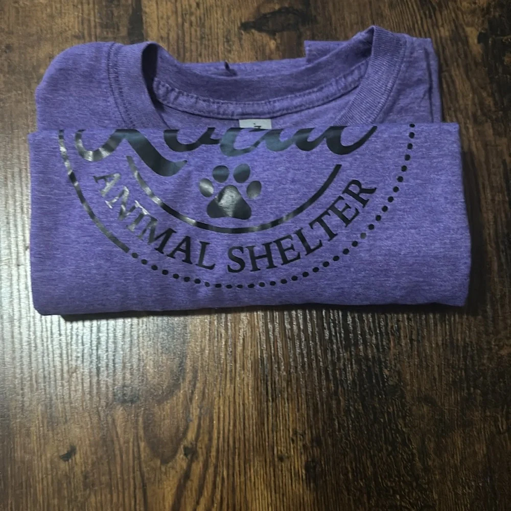 Handmade small tshirt support your local animal shelter - Picture 8 of 8